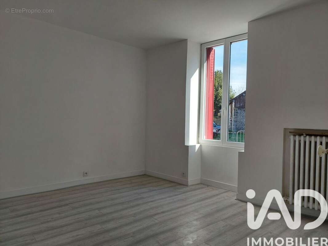 Maison 160 m² à Noisy-Rudignon  - photo 5