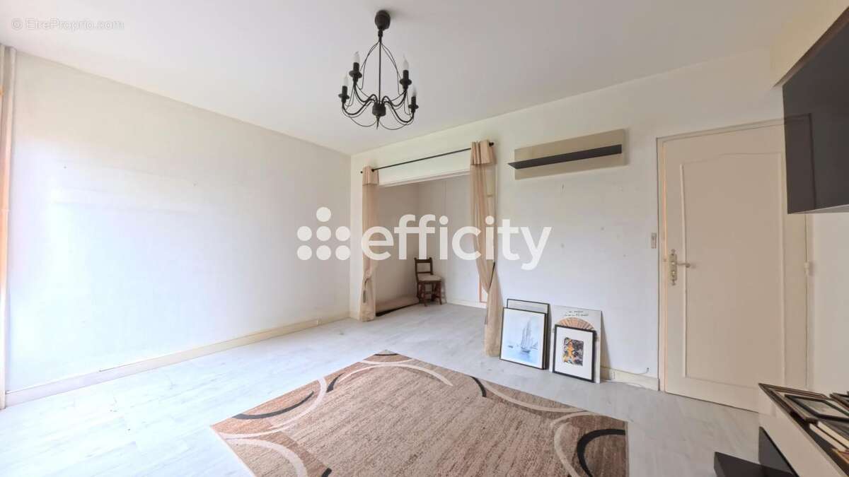 Appartement à CHATENAY-MALABRY