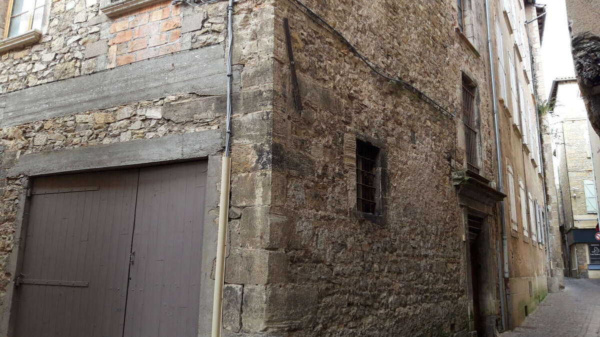 Appartement à VILLEFRANCHE-DE-ROUERGUE