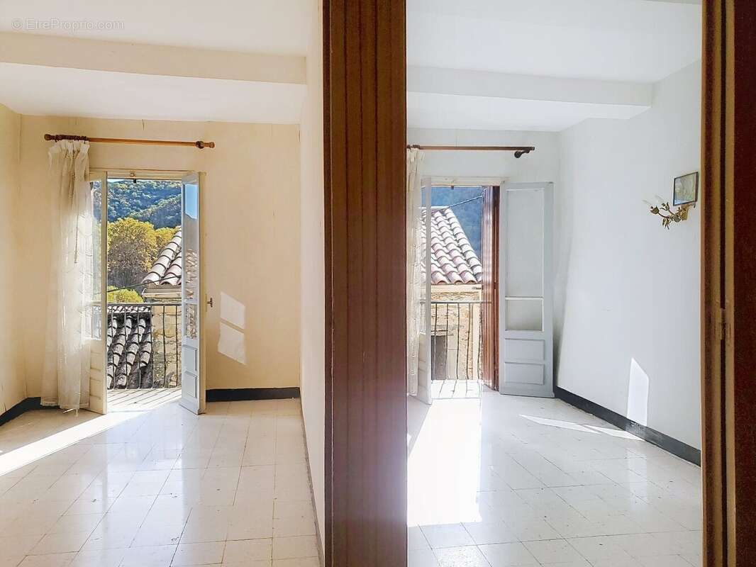 Maison à LE POUJOL-SUR-ORB