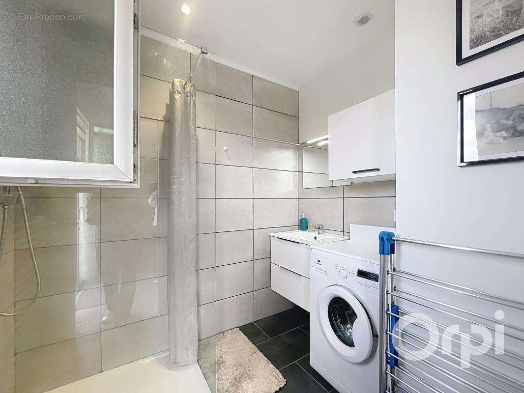 Villa 2 chambres avec piscine, dépendance, garage et atelier - photo 20
