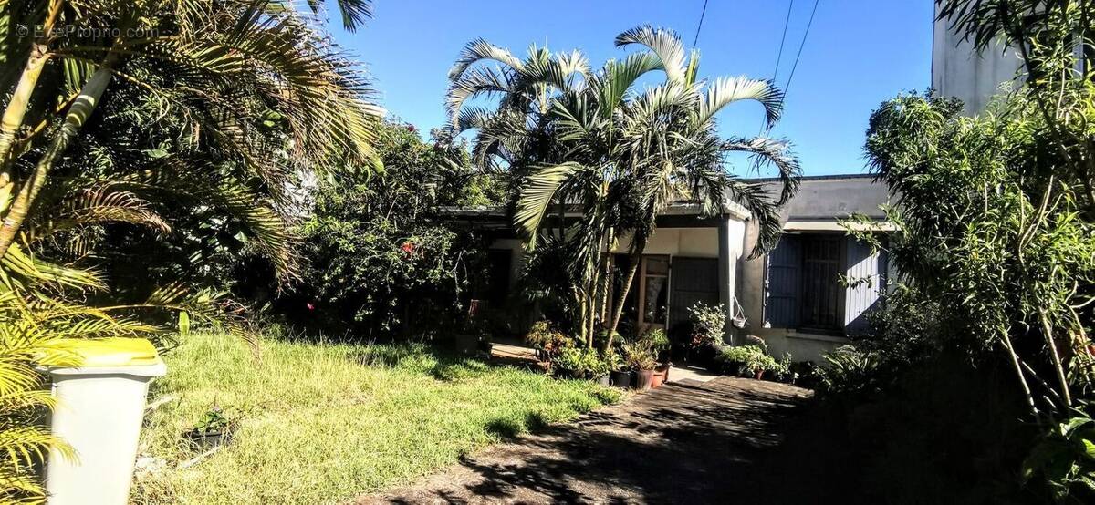 Maison à SAINT-DENIS