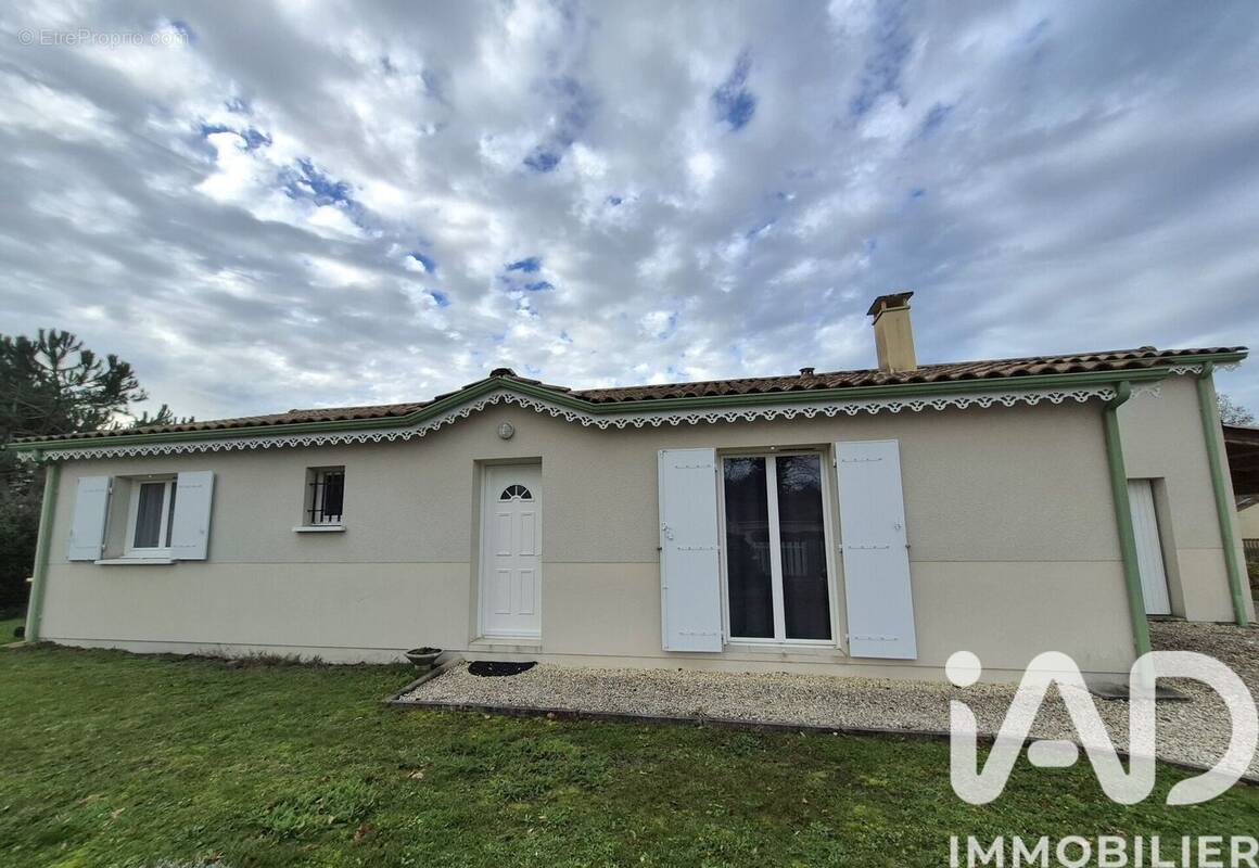 Photo 1 - Maison à GRAYAN-ET-L'HOPITAL