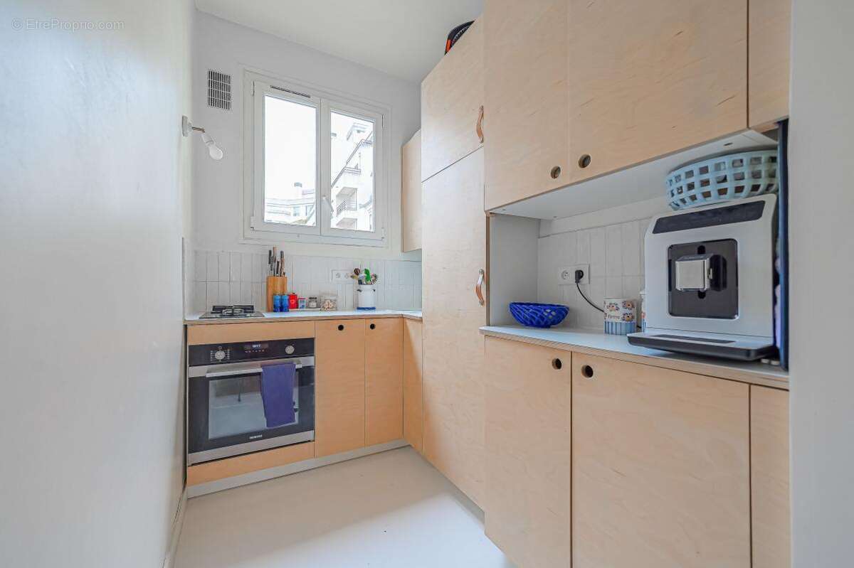 Appartement à PARIS-12E