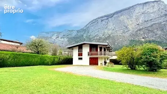Maison à MAGLAND