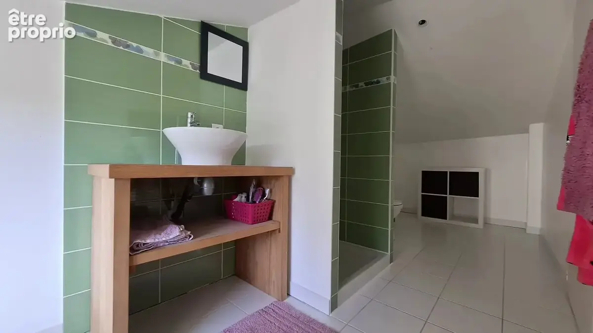 Maison individuelle de trois chambres avec un terrain de 2 hectares - photo 11