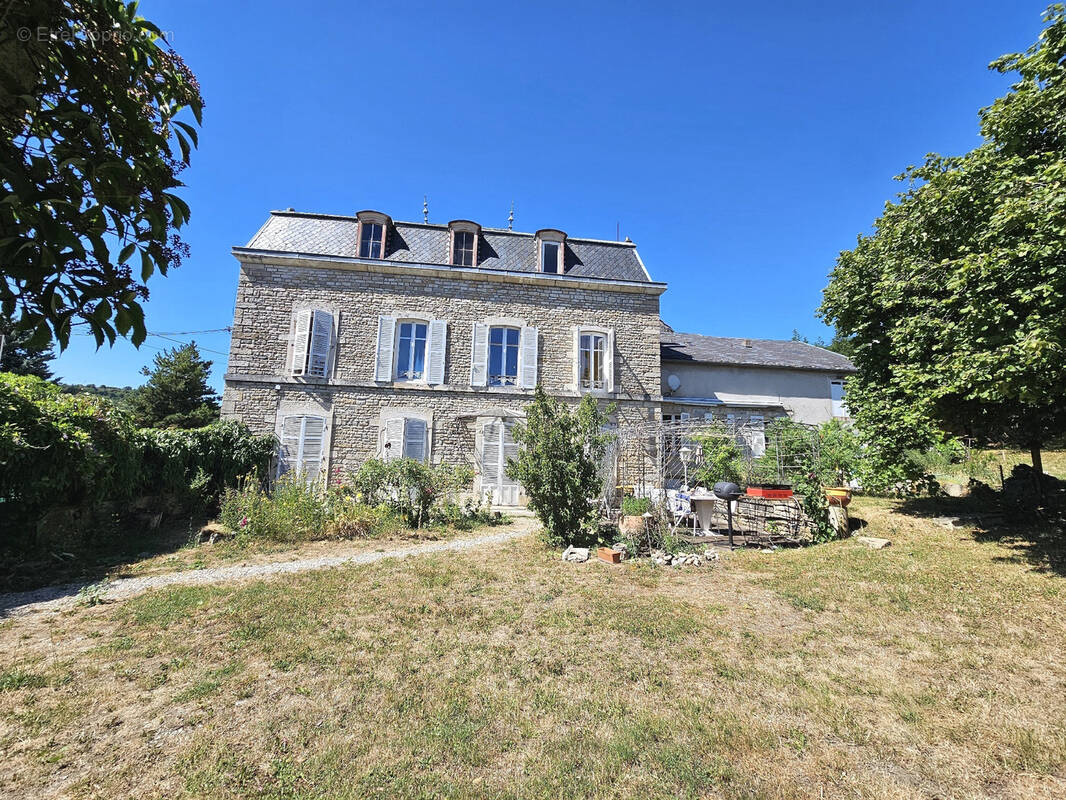 Maison à BLIGNY-SUR-OUCHE