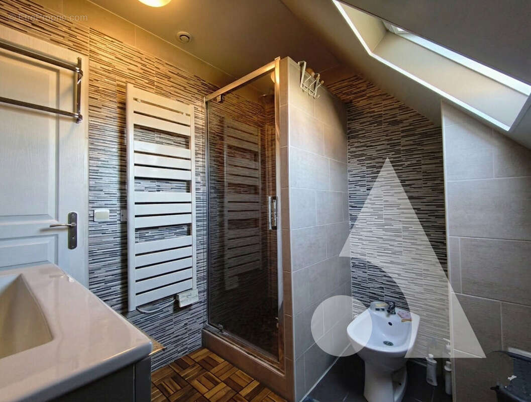 Maison à NANTEUIL-LE-HAUDOUIN