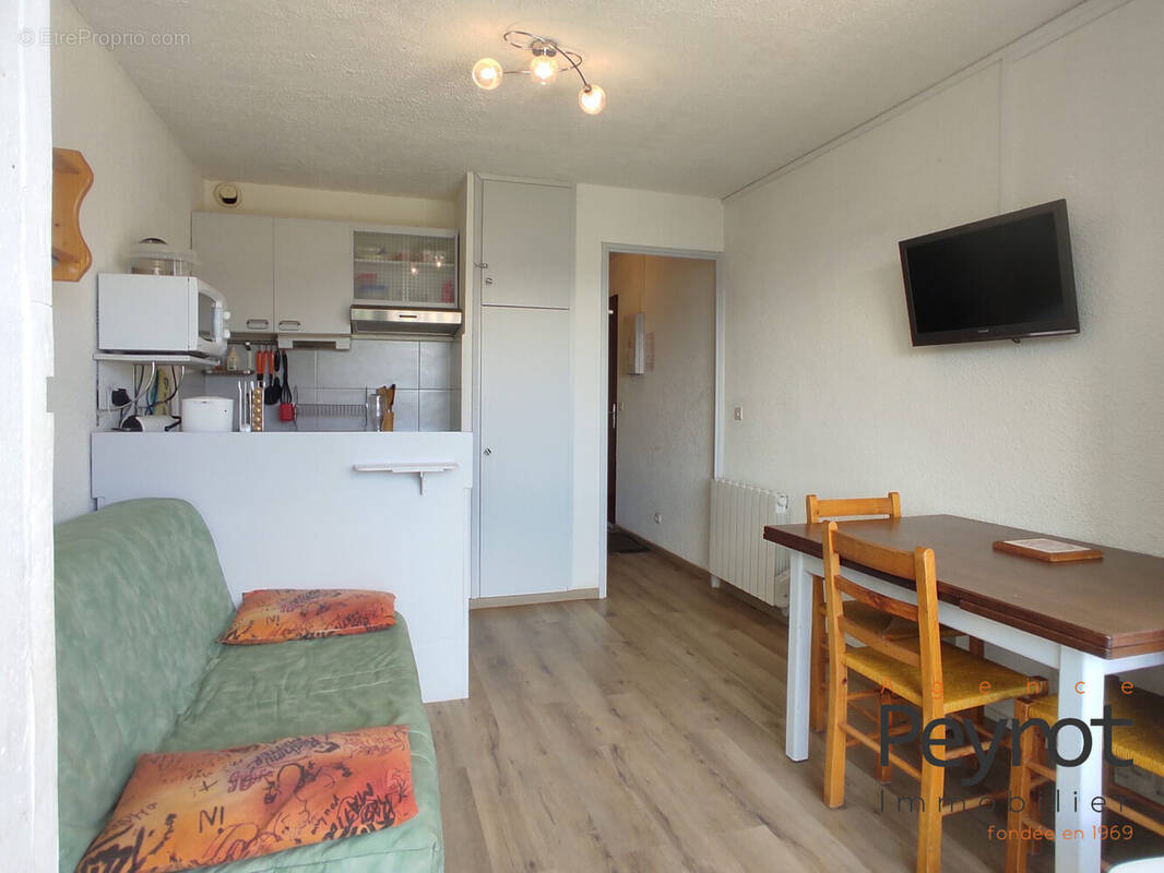 Appartement à LES ANGLES