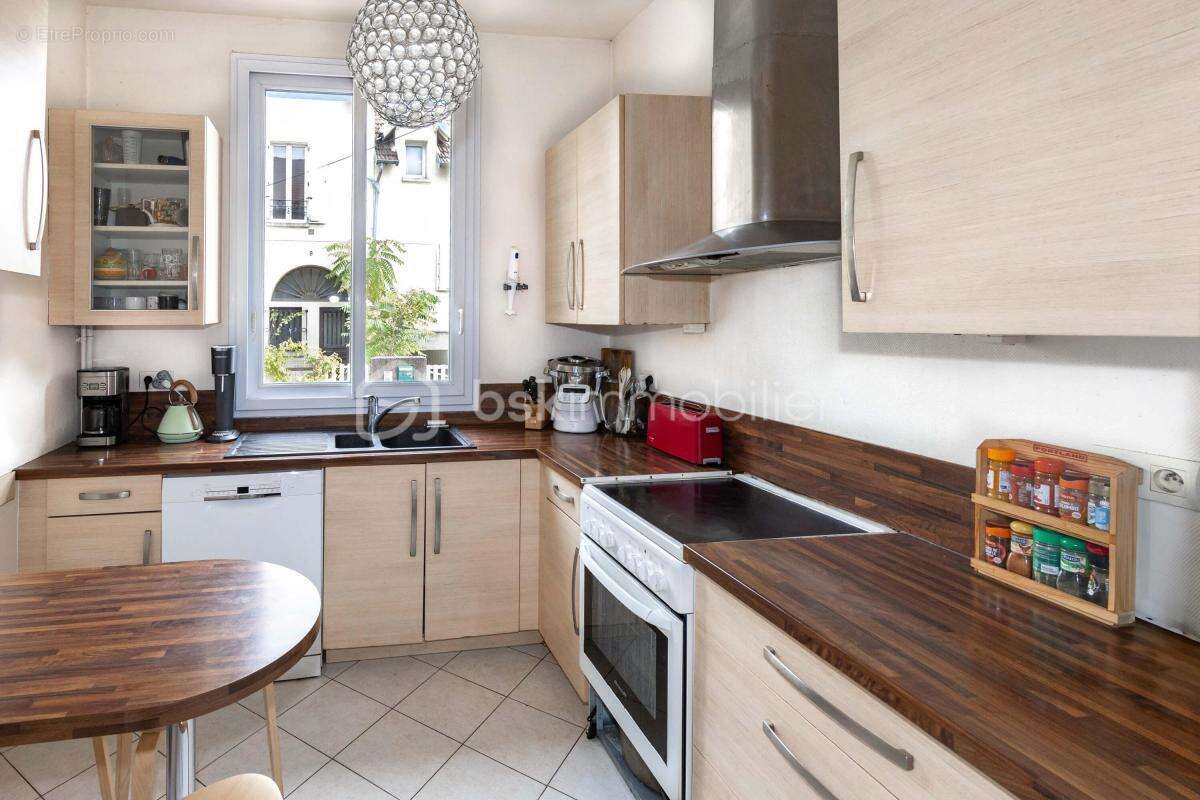 Maison à MAISONS-LAFFITTE