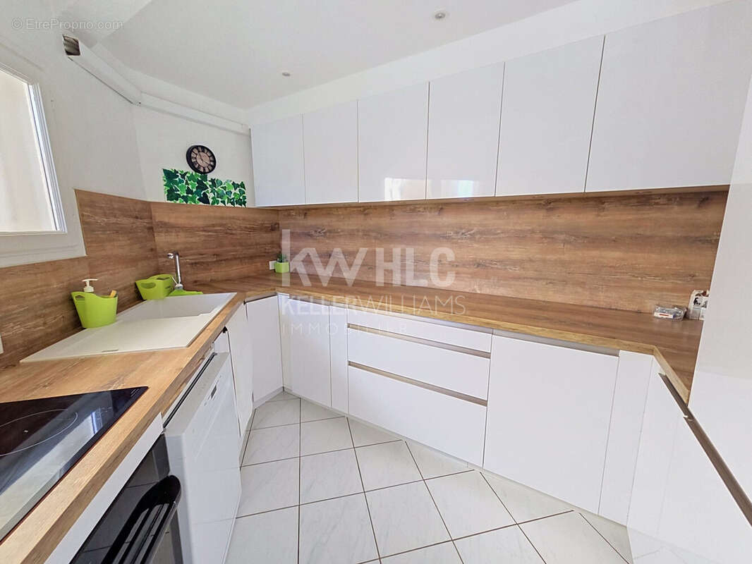 Appartement 65 m² à Antibes  - photo 5
