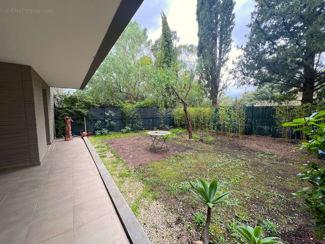 Appartement à FREJUS