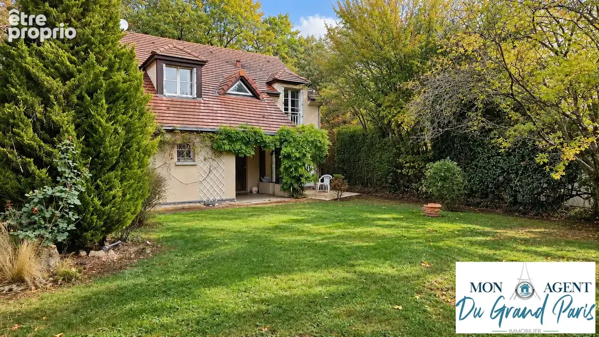 Maison familiale de 175m2 + Caves sur terrain de 1283m2 face foret - Magny Les Hameaux proche Voisins Le Bretonneux - photo 17