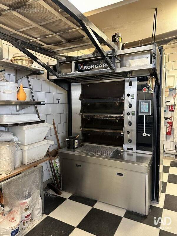 Photo 1 - Commerce à LA ROCHELLE