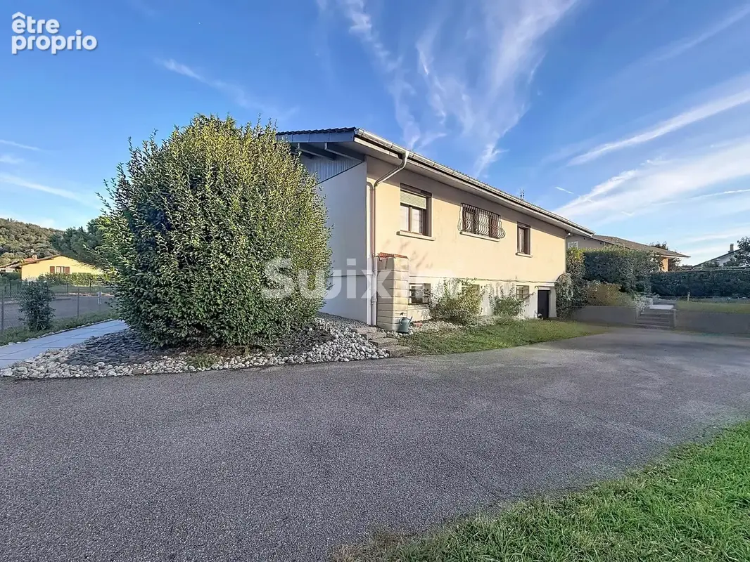 Photo Maison à Douvaine au prix de 529 000€