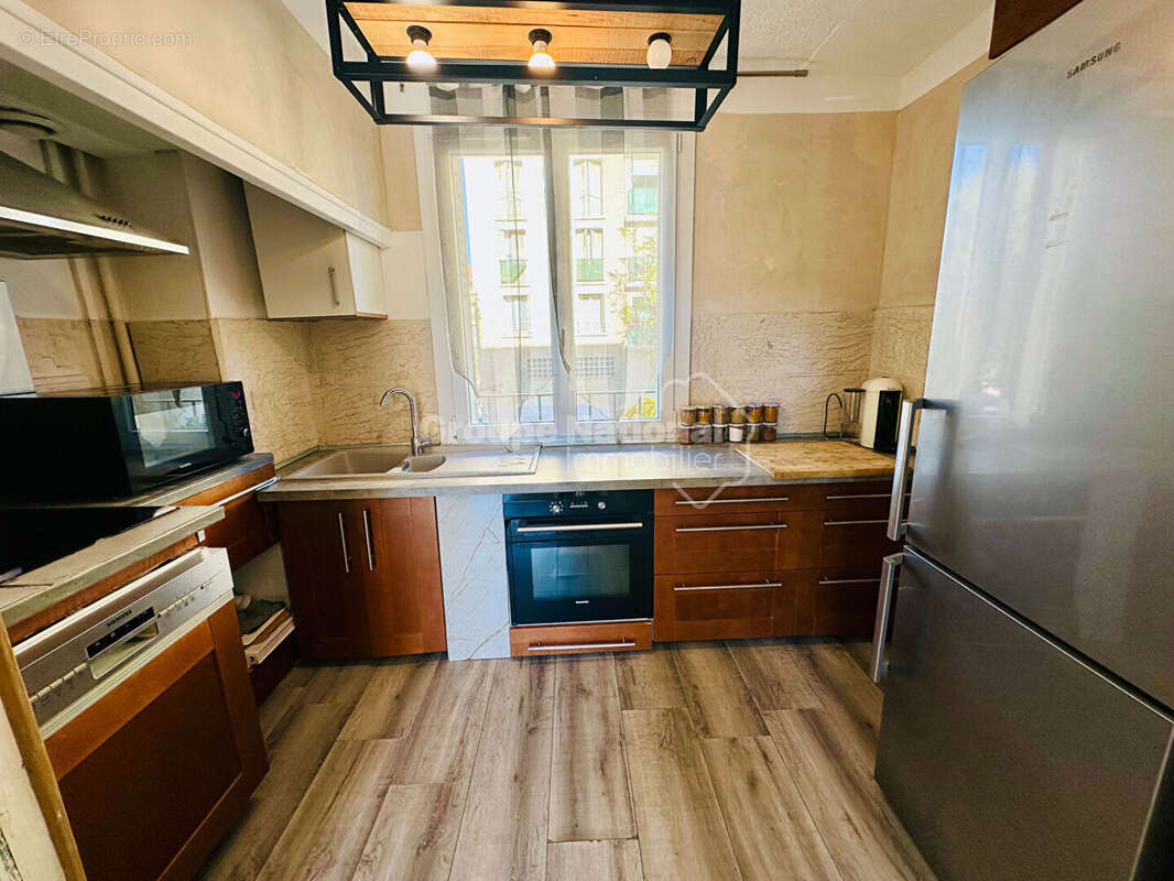 Appartement à MARSEILLE-13E