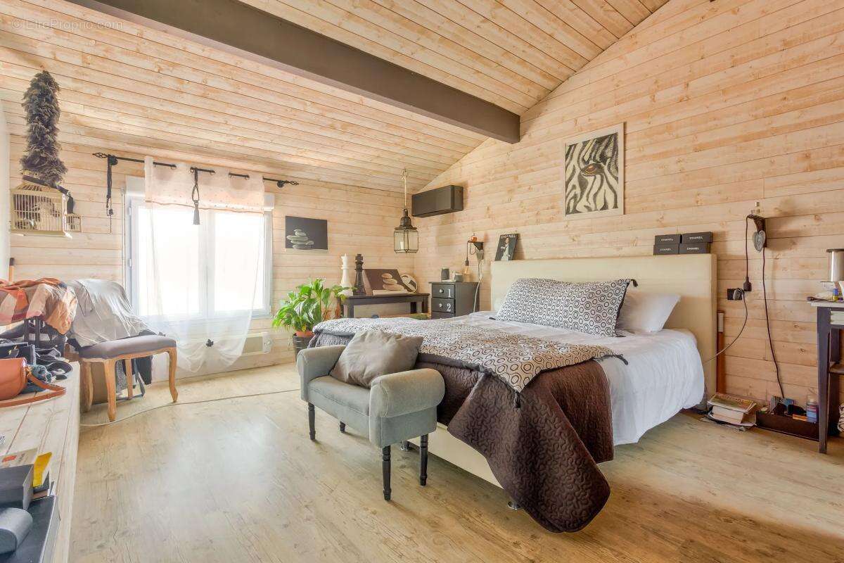 Maison à SAINTE-HELENE