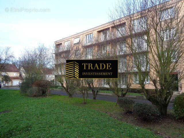 Appartement à EGLY