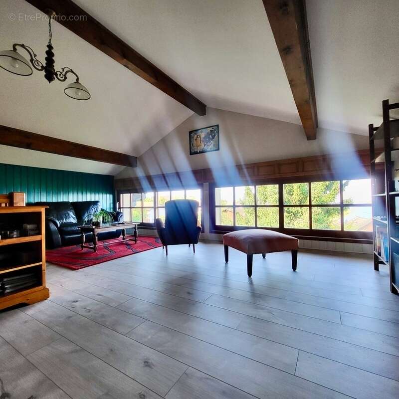 Maison à SAINT-PAUL-EN-CHABLAIS