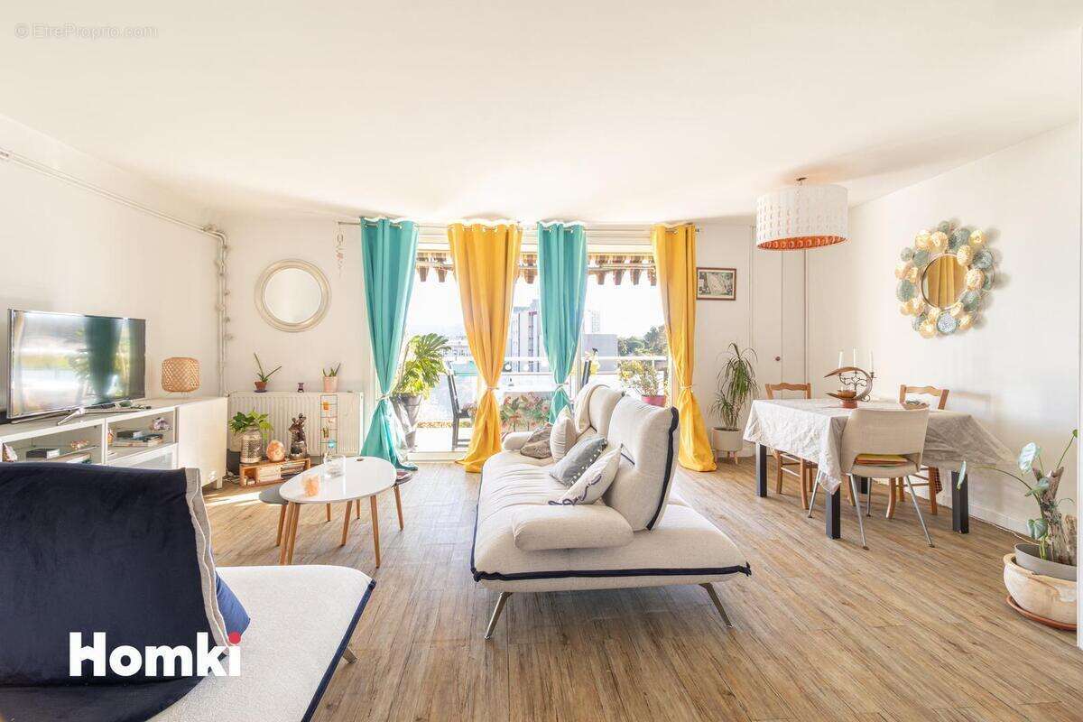 Appartement à MARSEILLE-13E