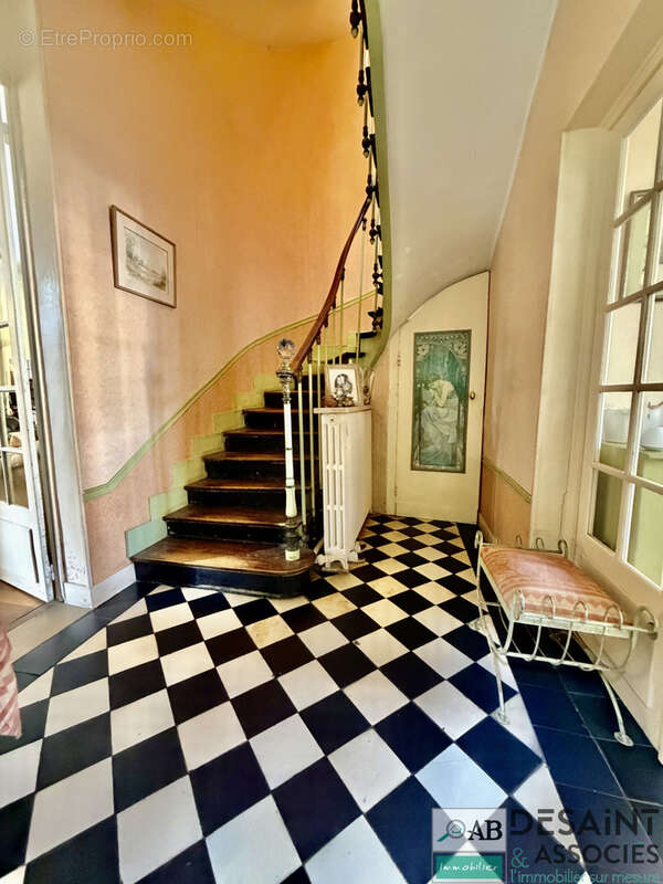 Maison à MONTRY