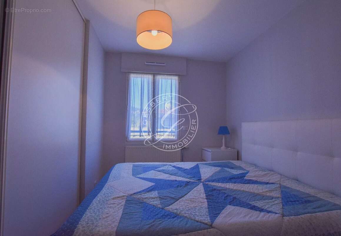 DRAGUIGNAN – Appartement T5 de 123 m² habitables avec véranda, ascenseur et parking privatif - photo 16