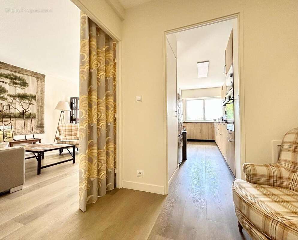 Appartement 69 m² à Angers  - photo 3