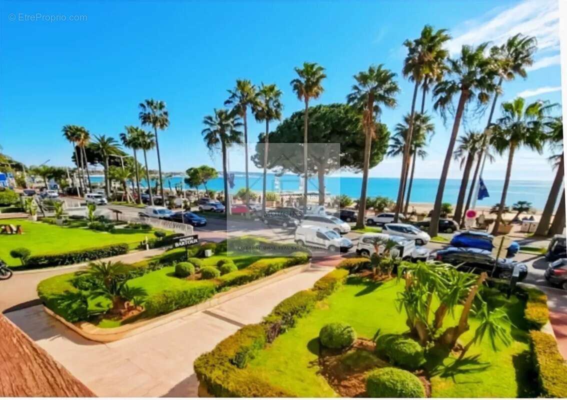 Appartement à CANNES