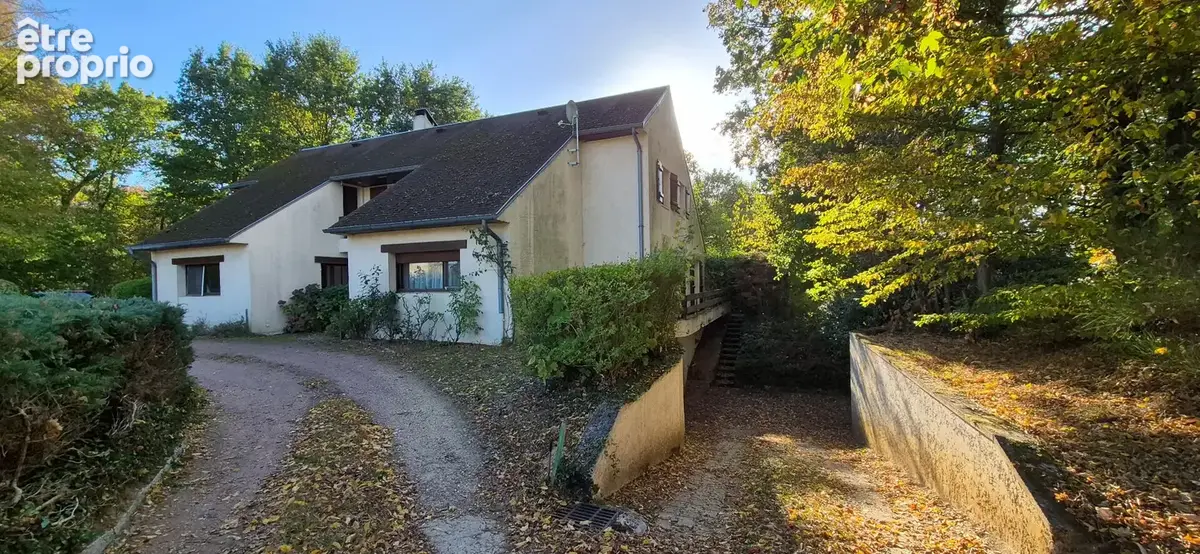 Maison d'architecte 9 pièces à Neuilly Saint Front - photo 1