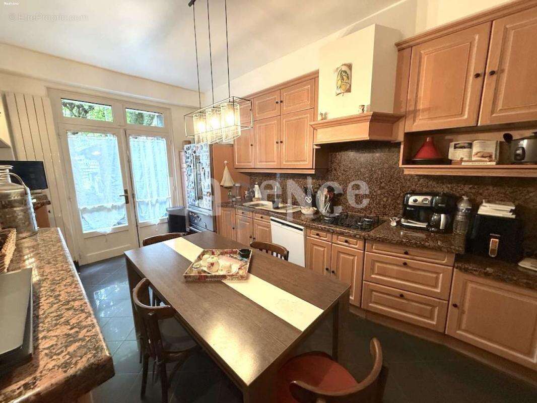 Maison à CLAYE-SOUILLY