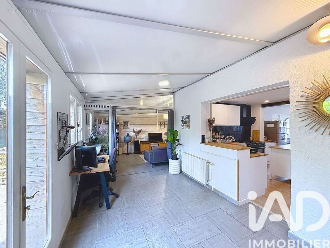 Maison 125 m² à Flines-Lez-Raches  - photo 6