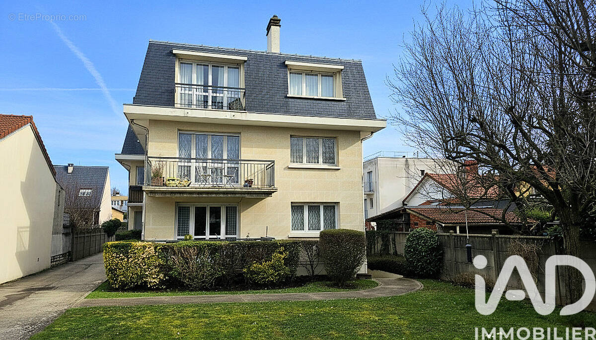 Photo 1 - Appartement à VITRY-SUR-SEINE