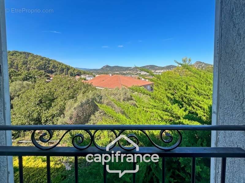 Maison à HYERES