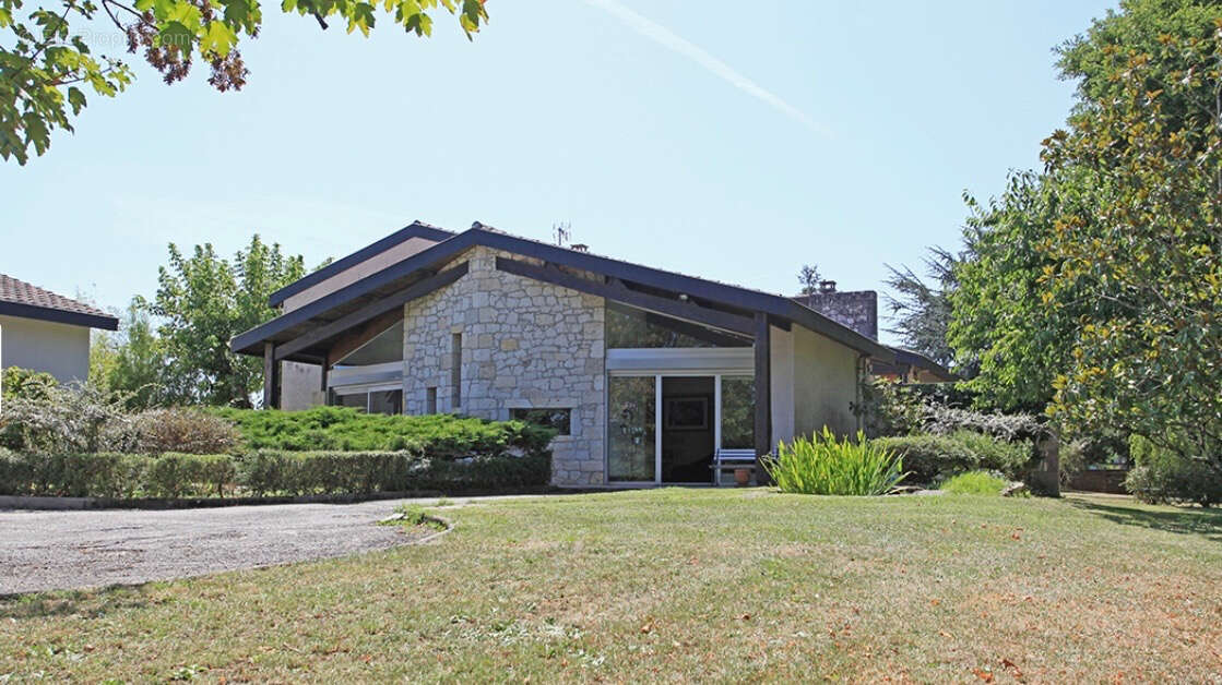 Maison à LAROQUE-TIMBAUT