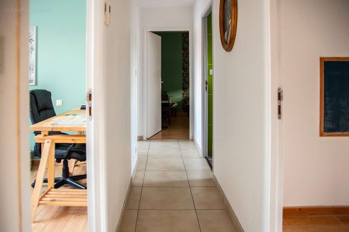 Maison familiale de plain pied 136m² - photo 10