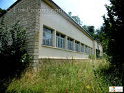 Commerce à LONGUEIL-ANNEL