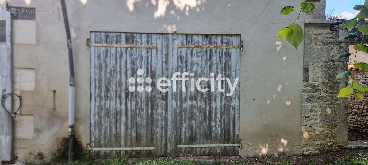 Maison à MAUPREVOIR