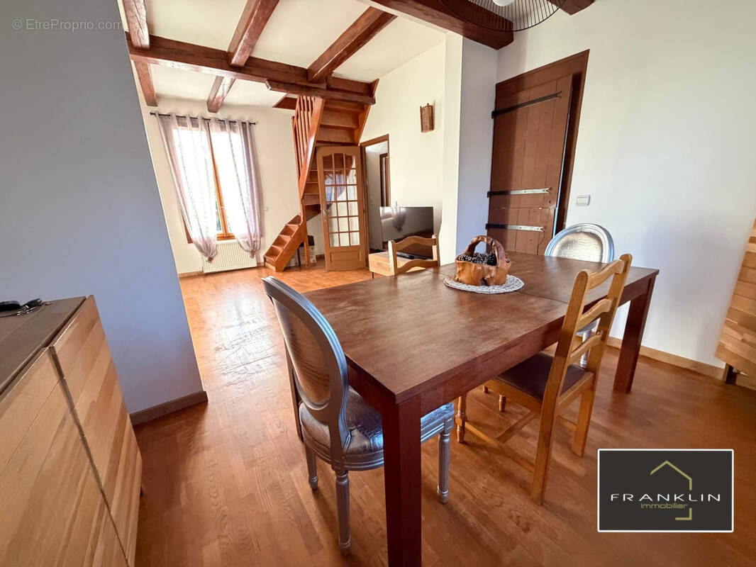 Maison à MITRY-MORY