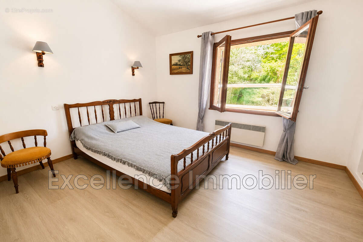 Maison 80 m² à Sainte-Maxime  - photo 7