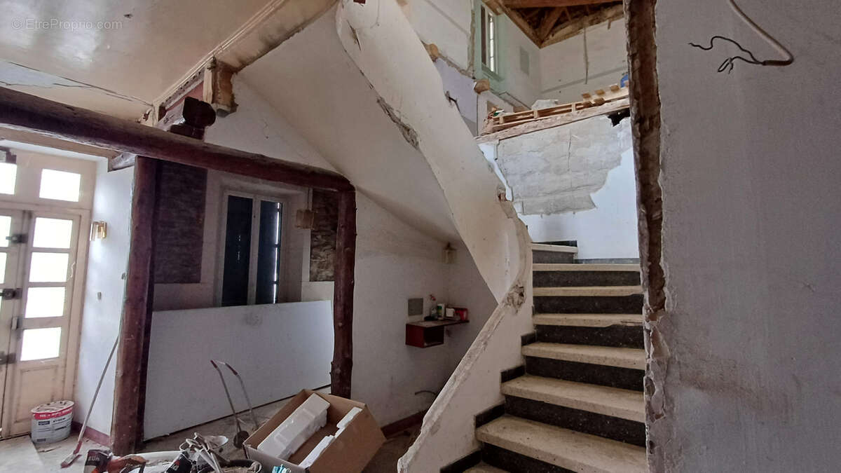 Appartement à OLONZAC