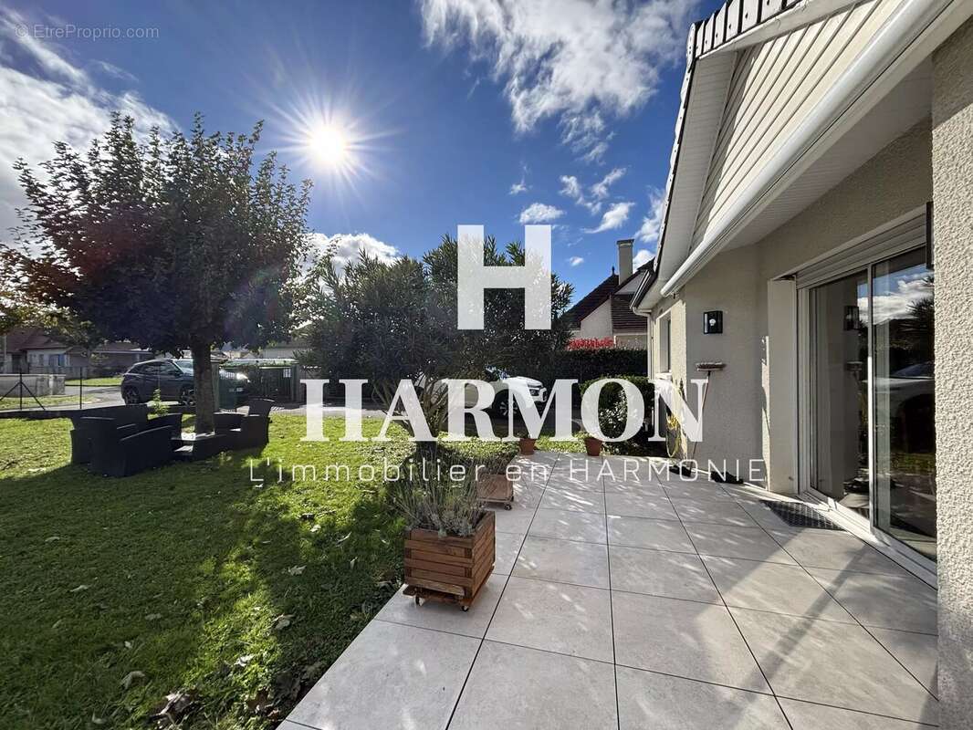 Maison à OLORON-SAINTE-MARIE