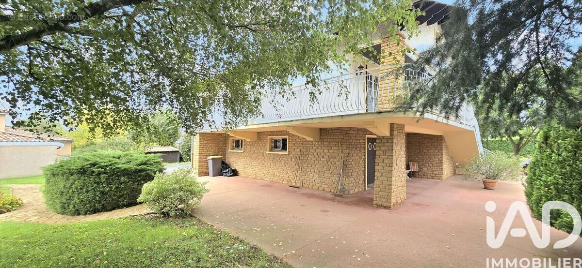 Photo 3 - Maison à ARNAS