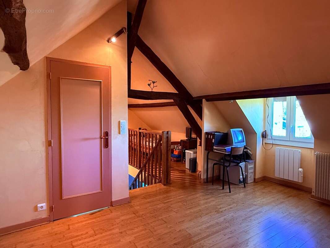 Maison à SAINT-SATURNIN