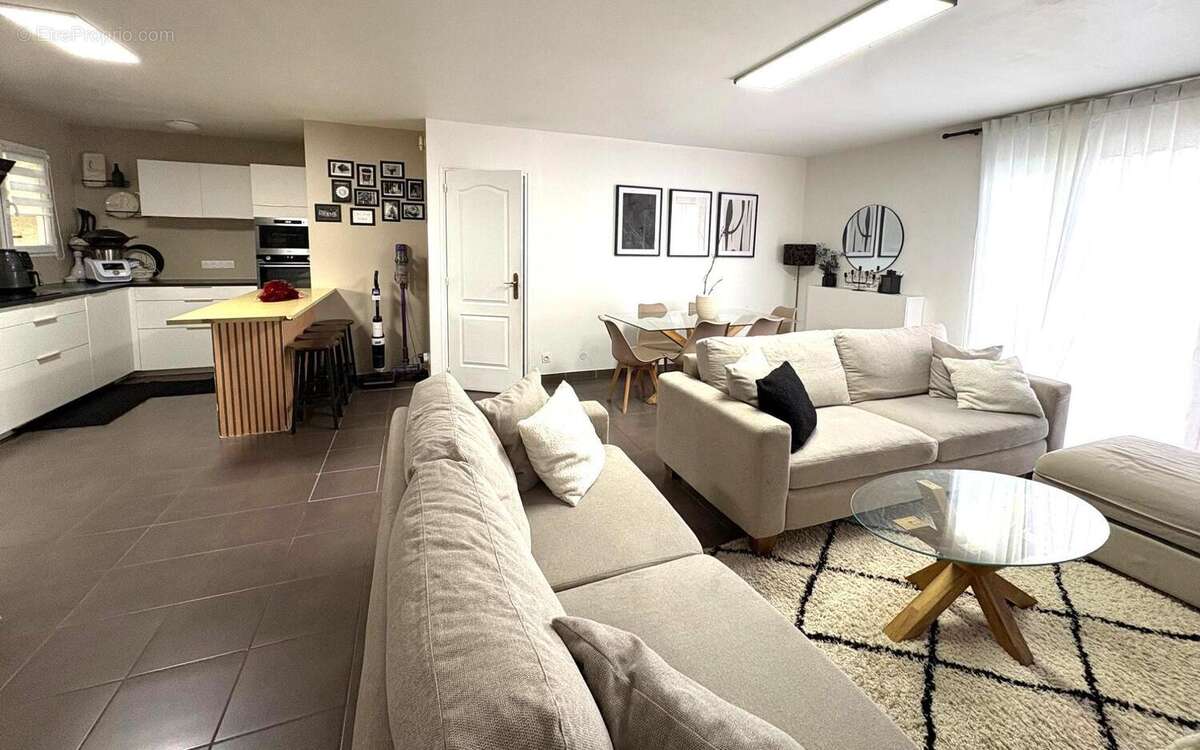 Maison à BEAUREPAIRE