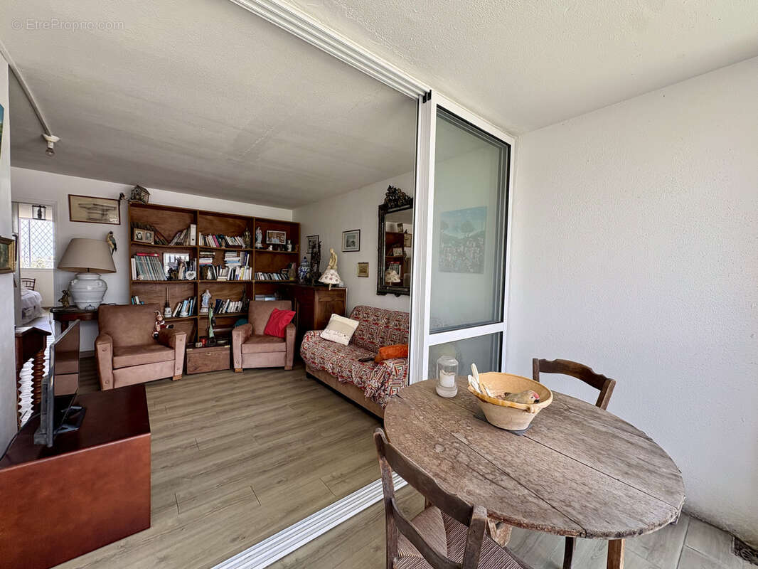 Appartement à POINTE-A-PITRE