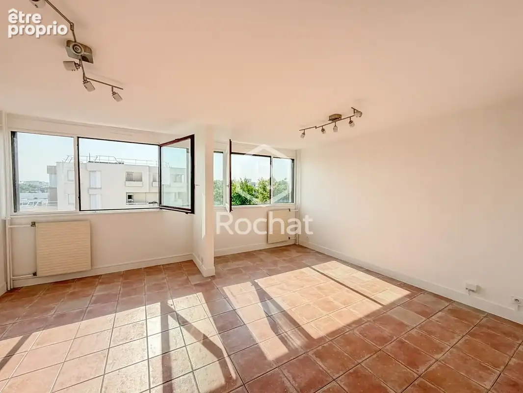 LYON 3   Grand T1 rénové de 40,64 m2 avec balcon, garage fermé et cave inclus - photo 16