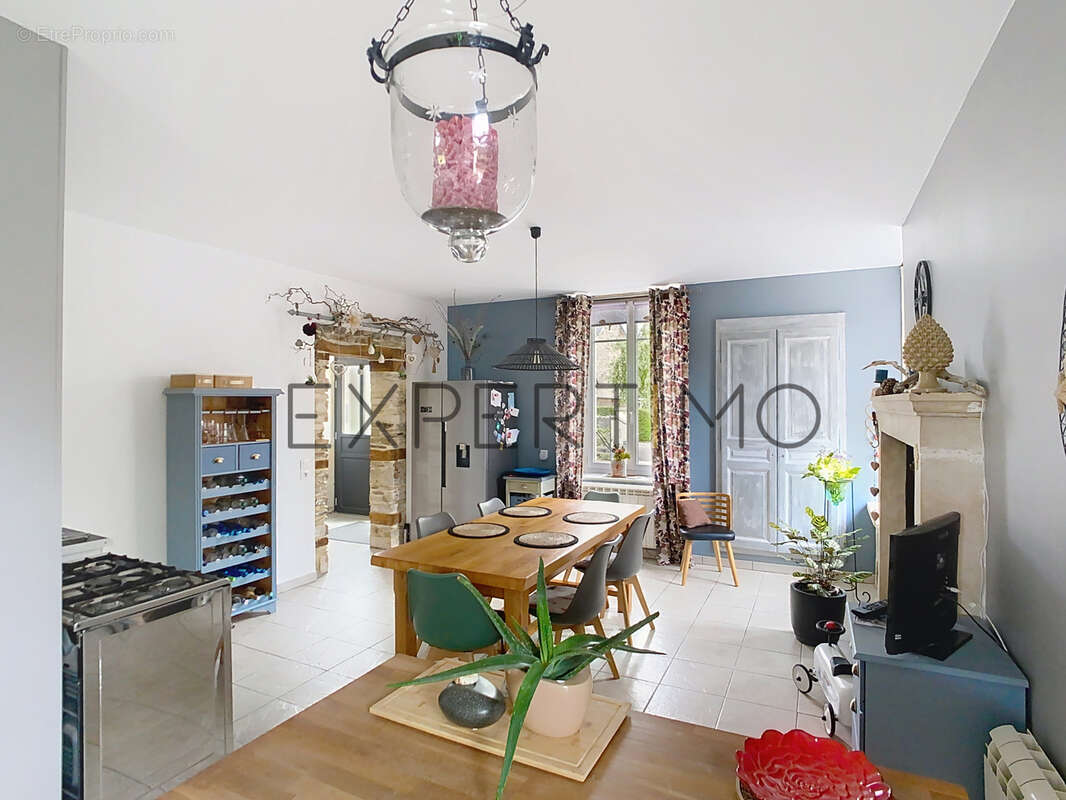 Maison à VILLERS-BOCAGE