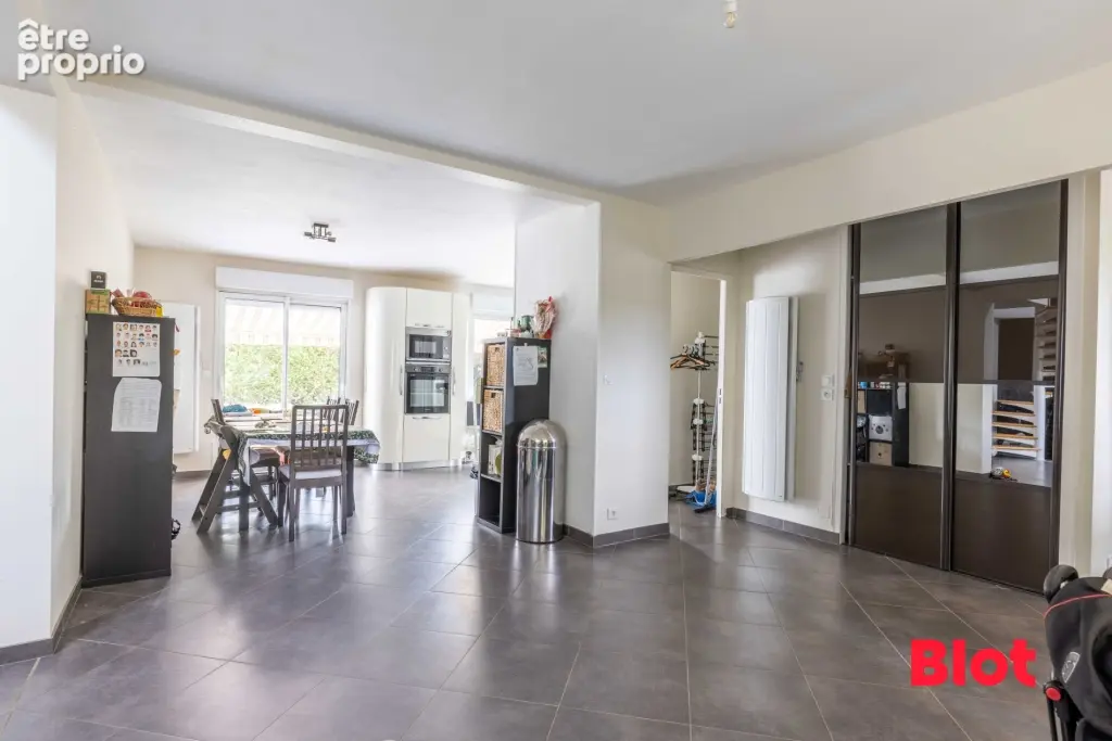 Maison 6 pièces 150 m² à vendre à Thorigne-Fouillard (35235) - photo 6