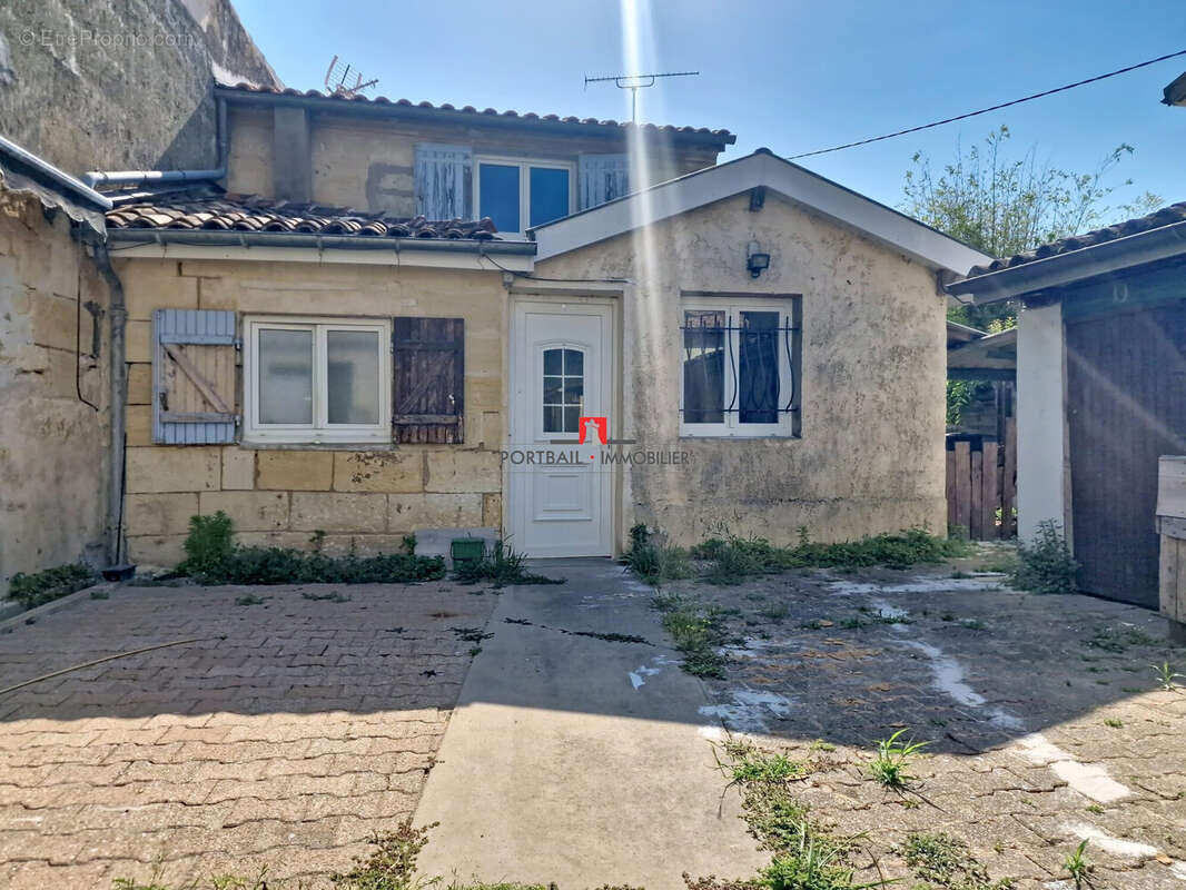 Maison 49 m² à Saint-Andre-De-Cubzac  - photo 2