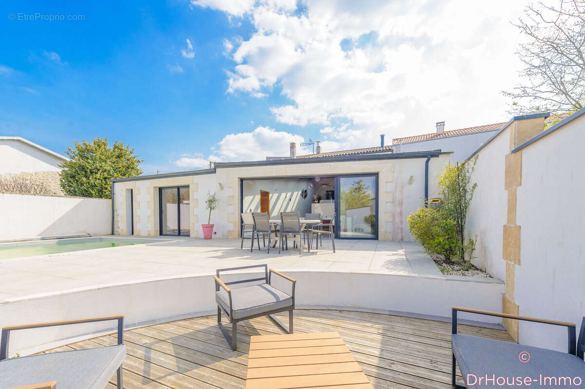 Maison à ANDILLY